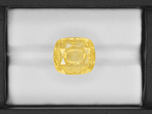 8801727-cushion-velvey-yellow-grs-sri-lanka-natural-yellow-sapphire-19.39-ct