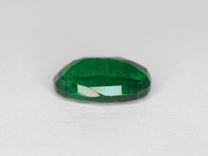 8800218-oval-deep-green-igi-zambia-natural-emerald-4.87-ct