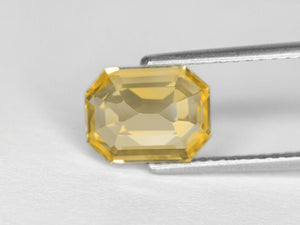 8800253-octagonal-lustrous-intense-yellow-grs-sri-lanka-natural-yellow-sapphire-4.09-ct