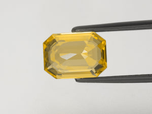 8800734-octagonal-intense-golden-yellow-grs-sri-lanka-natural-yellow-sapphire-4.97-ct