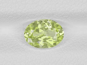 8801118-oval-soft-yellowish-green-india-natural-chrysoberyl-0.90-ct
