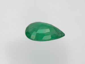 8800556-pear-velvety-green-igi-zambia-natural-emerald-3.47-ct