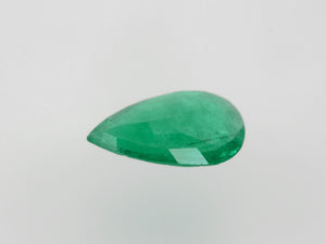 8800559-pear-intense-green-igi-zambia-natural-emerald-2.92-ct