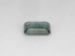 8800069-octagonal-intense-green-changing-to-purplish-red-igi-russia-natural-alexandrite-2.05-ct