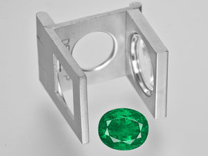 8801065-oval-deep-green-grs-zambia-natural-emerald-7.11-ct