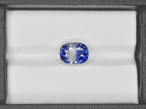 8801928-cushion-royal-blue-&-colorless-bi-color-grs-kashmir-natural-blue-sapphire-5.26-ct