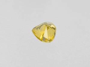 8800851-pear-natural-fancy-vivid-yellow-igi-south-africa-natural-fancy-color-diamond-0.15-ct