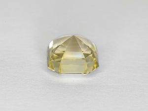 8800277-octagonal-lustrous-light-yellow-igi-sri-lanka-natural-yellow-sapphire-5.96-ct