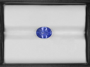 8800869-oval-rich-velvety-violetish-blue-igi-kashmir-natural-blue-sapphire-2.28-ct