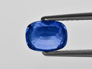 8801876-cushion-fiery-intense-royal-blue-gia-igi-kashmir-natural-blue-sapphire-3.51-ct