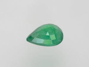 8800567-pear-velvety-green-zambia-natural-emerald-2.33-ct