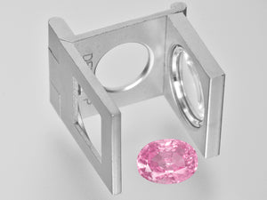 8800675-oval-intense-pink-igi-burma-natural-pink-sapphire-5.39-ct