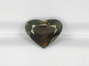 8800144-heart-brownish-green-changing-to-brownish-purplish-red-gia-madagascar-natural-alexandrite-3.67-ct