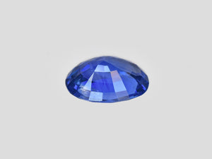 8801162-oval-lustrous-cornflower-blue-gia-madagascar-natural-blue-sapphire-3.14-ct