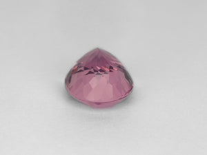 8800043-oval-lustrous-vivid-pink-igi-sri-lanka-natural-spinel-4.51-ct