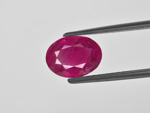 8800988-oval-rich-pinkish-red-grs-burma-natural-ruby-4.57-ct