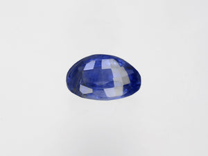 8800782-oval-lustrous-intense-blue-igi-sri-lanka-natural-blue-sapphire-3.72-ct