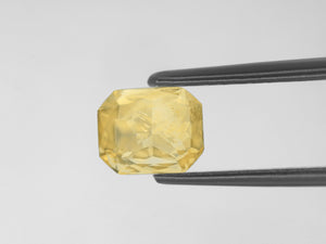 8800761-octagonal-lustrous-yellow-igi-sri-lanka-natural-yellow-sapphire-2.05-ct