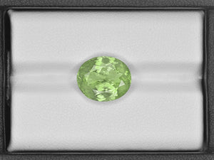 8800982-oval-fiery-yellowish-green-igi-india-natural-alexandrite-7.36-ct