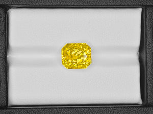 8801193-octagonal-fiery-vivid-golden-yellow-gia-sri-lanka-natural-yellow-sapphire-6.37-ct