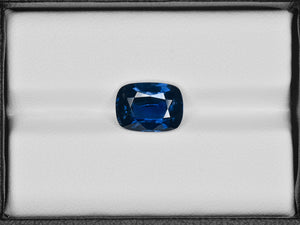8801174-cushion-dark-royal-blue-grs-thailand-natural-blue-sapphire-4.37-ct