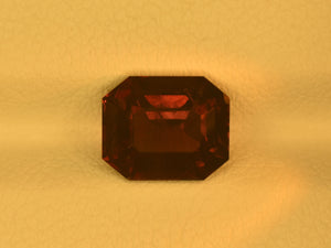 8801181-octagonal-brownish-green-changing-to-deep-red-grs-madagascar-natural-alexandrite-2.76-ct