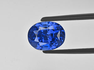 8801189-oval-lively-royal-blue-grs-sri-lanka-natural-blue-sapphire-5.23-ct