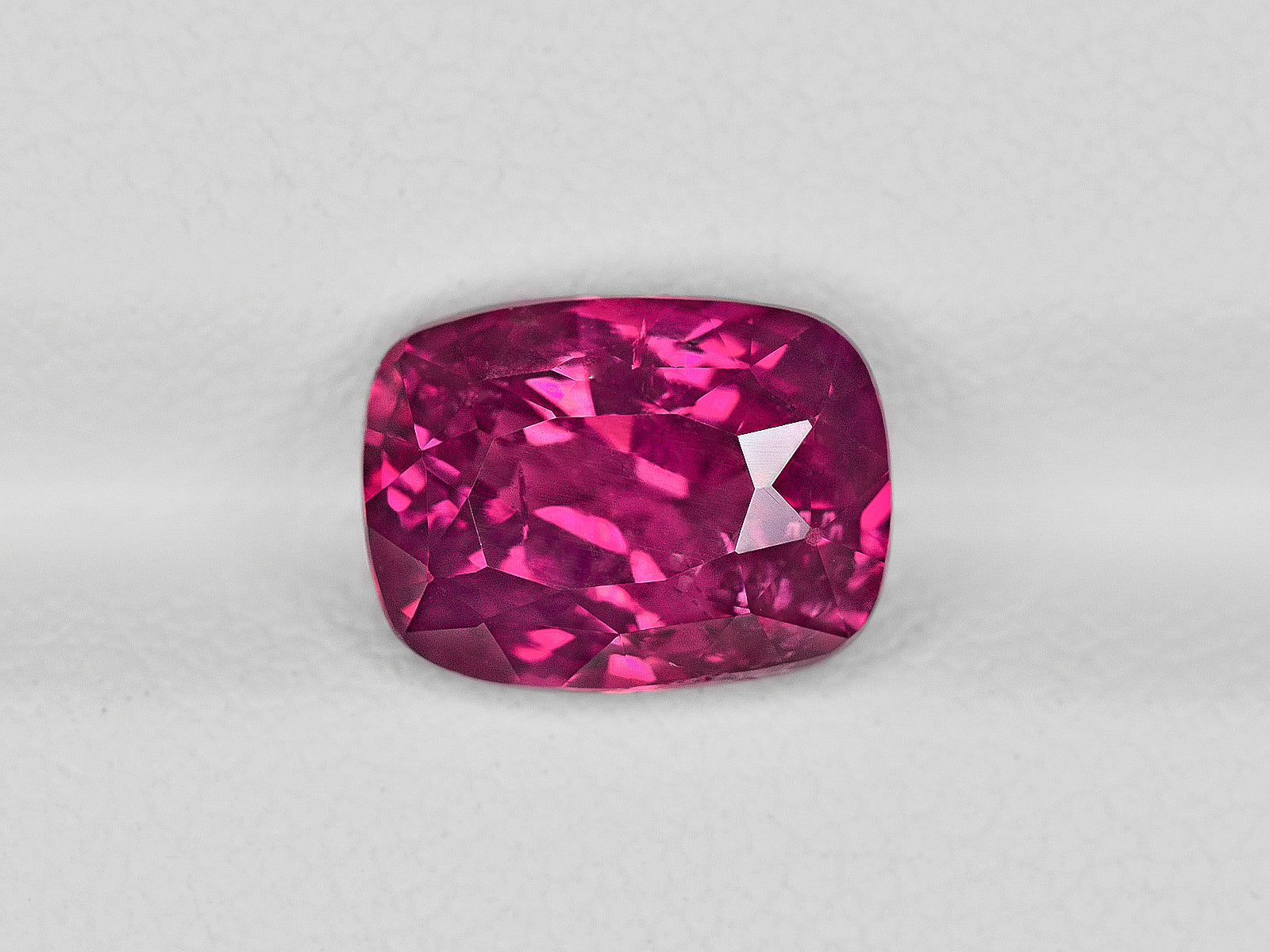 Pink Sapphire, 3.99ct
