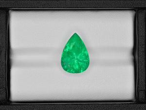 8801284-pear-fiery-intense-green-grs-colombia-natural-emerald-5.61-ct