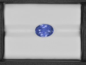 8801331-oval-velvety-intense-blue-grs-sri-lanka-natural-blue-sapphire-5.03-ct