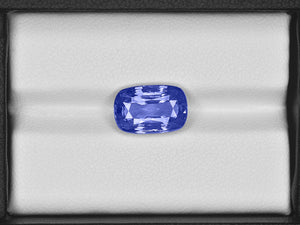 8801340-cushion-velvety-intense-blue-grs-sri-lanka-natural-blue-sapphire-6.22-ct