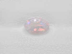 8801431-cabochon-very-light-grey-with-multi-color-flashes-igi-australia-natural-white-opal-0.30-ct