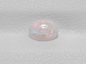 8801438-cabochon-very-light-grey-with-multi-color-flashes-igi-australia-natural-white-opal-0.28-ct