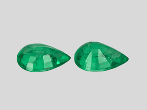 8801443-pear-intense-green-igi-zambia-natural-emerald-3.07-ct