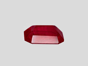 8801384-octagonal-pigeon-blood-red-grs-tanzania-natural-ruby-4.26-ct