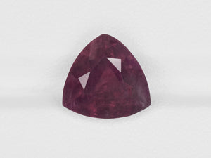 8801692-triangular-greyish-violet-changing-to-purplish-red-grs-kashmir-natural-color-change-sapphire-6.15-ct