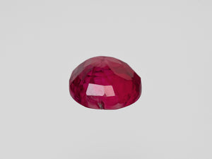 8801770-oval-fiery-rich-pinkish-red-gii-burma-natural-ruby-3.11-ct