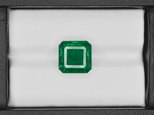 8801778-octagonal-rich-royal-green-grs-zambia-natural-emerald-7.16-ct
