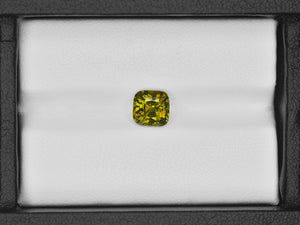 8801953-cushion-fiery-rich-yellowish-green-changing-to-brownish-red-igi-madagascar-natural-alexandrite-2.05-ct