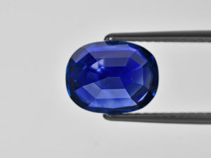 8801927-oval-fiery-intense-royal-blue-grs-burma-natural-blue-sapphire-7.29-ct