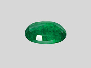 8802611-oval-deep-green-grs-zambia-natural-emerald-4.05-ct