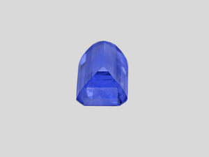 8801955-octagonal-vivid-violetish-blue-grs-sri-lanka-natural-blue-sapphire-7.43-ct