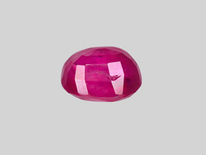 8802192-oval-rich-velvety-pinkish-red-igi-burma-natural-ruby-1.95-ct