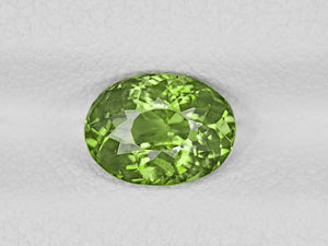 8802050-oval-fiery-vivid-green-igi-russia-natural-alexandrite-1.53-ct