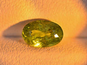 8802051-oval-intense-yellowish-green-igi-russia-natural-alexandrite-1.52-ct
