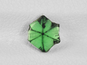 8802148-cabochon-intense-green-with-black-spokes-igi-colombia-natural-trapiche-emerald-0.59-ct