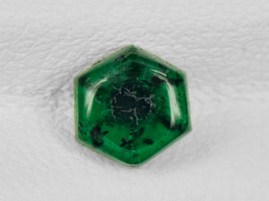 8802154-cabochon-royal-green-with-black-spokes-igi-colombia-natural-trapiche-emerald-0.71-ct
