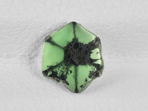 8802164-cabochon-green-with-black-spokes-igi-colombia-natural-trapiche-emerald-0.68-ct