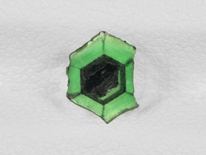 8802170-cabochon-green-with-black-spokes-igi-colombia-natural-trapiche-emerald-0.60-ct