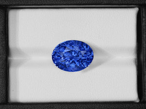 8802593-oval-lively-intense-blue-grs-sri-lanka-natural-blue-sapphire-10.78-ct